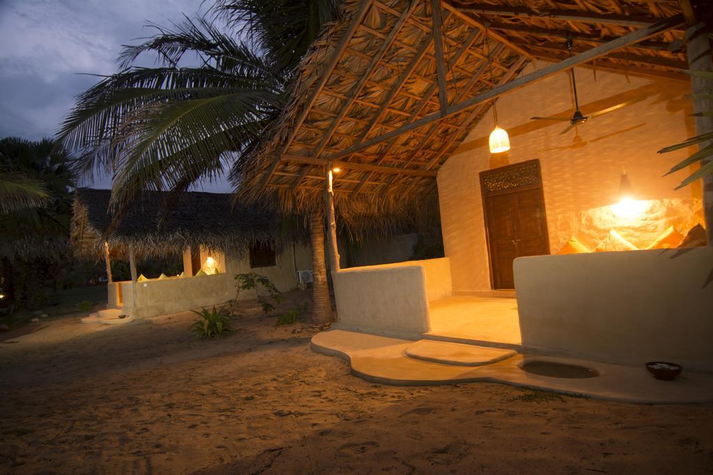 Bar Reef Resort Etalai Eksteriør billede