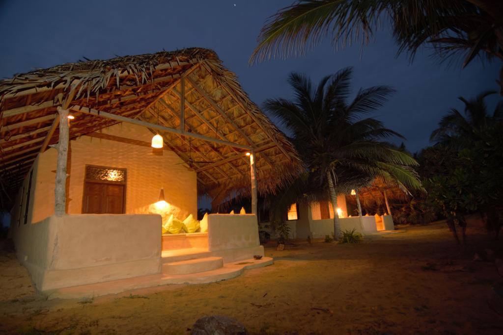Bar Reef Resort Etalai Eksteriør billede