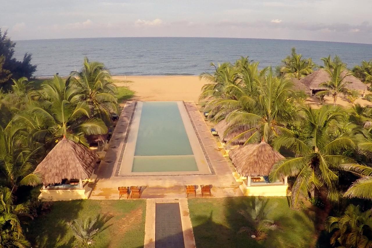 Bar Reef Resort Etalai Eksteriør billede